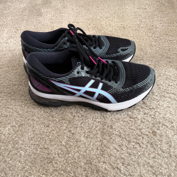 ASICS Gel-Nimbus 21 Womens 7 - Picture 1 of 6
